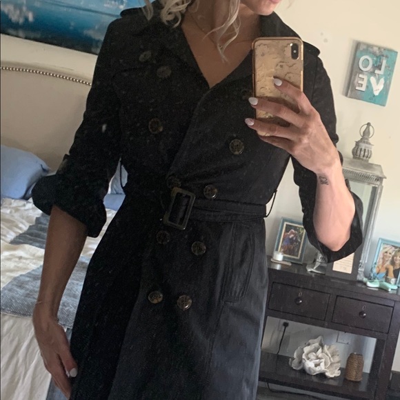 Bebe Jackets Coats Bebe 34 Ruffle Sleeve Raincoat Trench Jacket Xs Poshmark Bebe Jackets Coats Bebe 34 Ruffle Sleeve Raincoat Trench Jacket Xs Poshmark